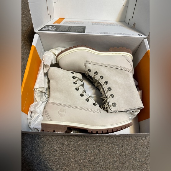 Timberland Women’s Teddy Fleece Fold-Down WP Ankle Boot #TB08331R Natural/ Grey - Picture 4 of 12